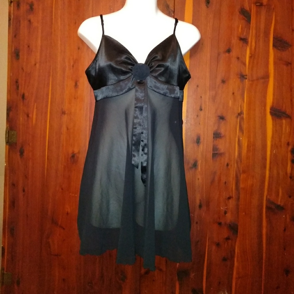 NEW Victoria Secret chemise slip neglige